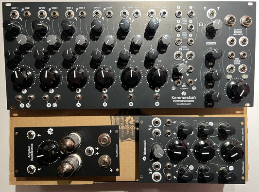 Touellskouarn - Console combo (Kemmeskan mixer, Distresan eq, Amplaer Red Elektrek tube amp)