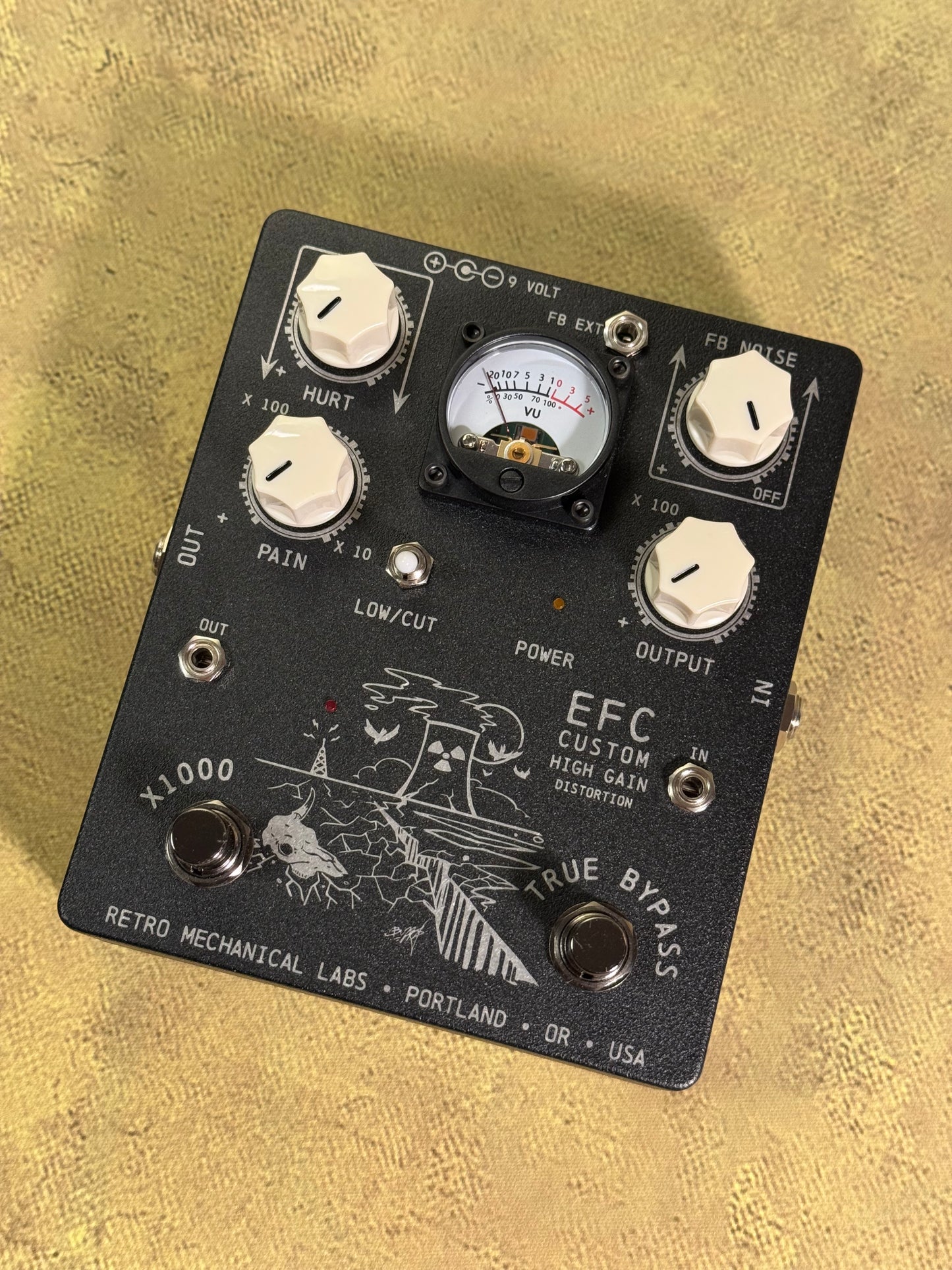 Retro Mechanical Labs (RML FX) - EFC Custom (Electrun Fuzz Custom High Gain Distortion)